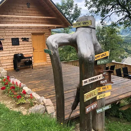 La Noi La Munte *