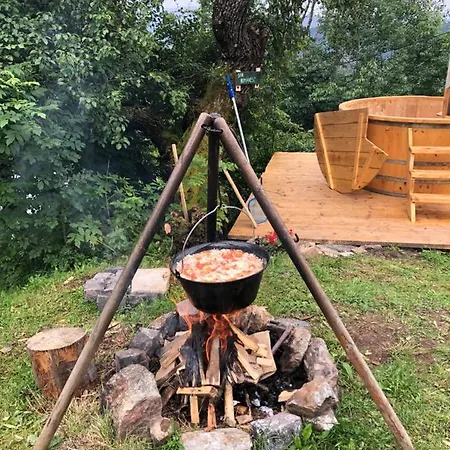 La Noi La Munte * Matisesti